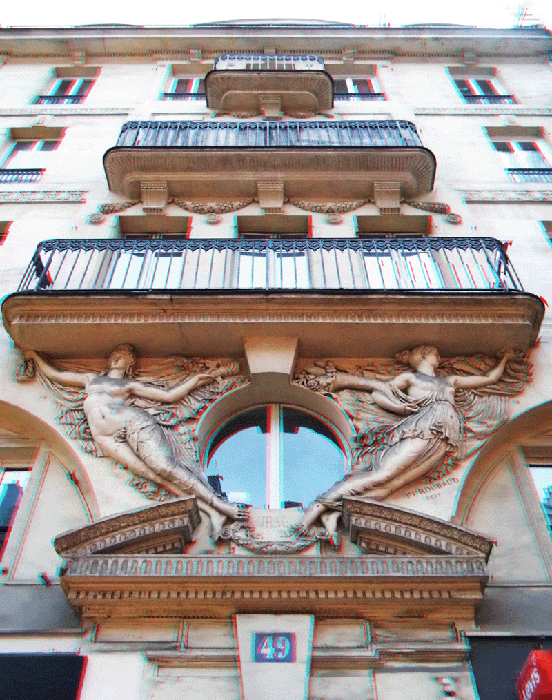 haussmann_paris_architecture_caryatid_caryatide_monument_building_napoleon_balcon_balcony